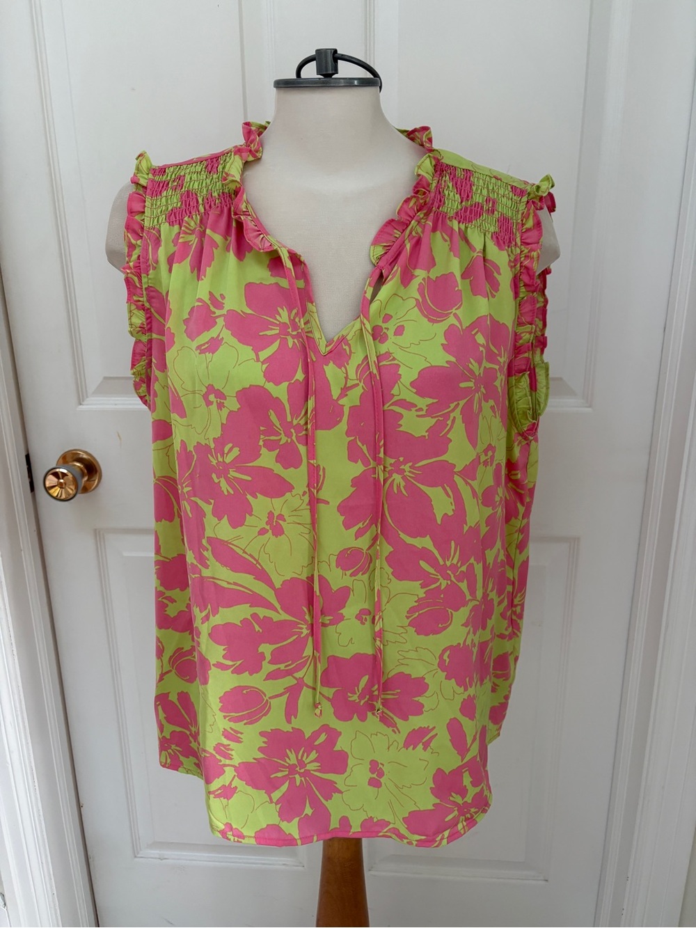 Joe Fresh Pink Floral Ruffle Tie Sleeveless Top ladies XL